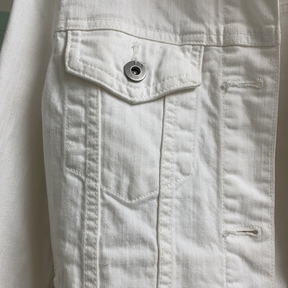 Jacket - Picture 3 of 4